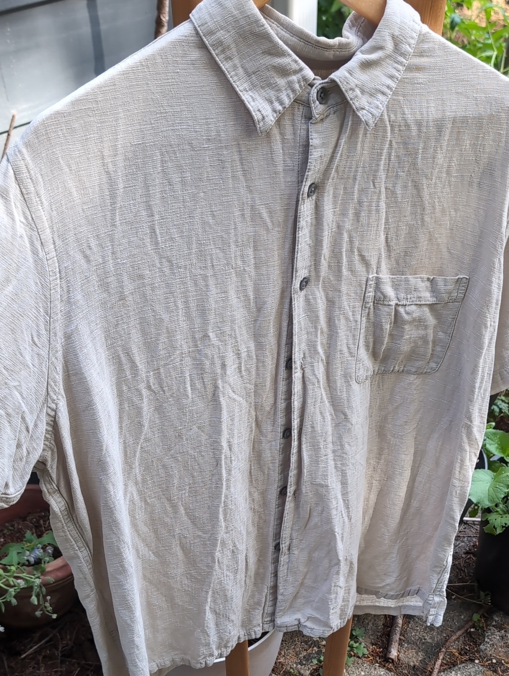 Silk & Linen Men's Light Beige Short-Sleeve Button-Up Shirt